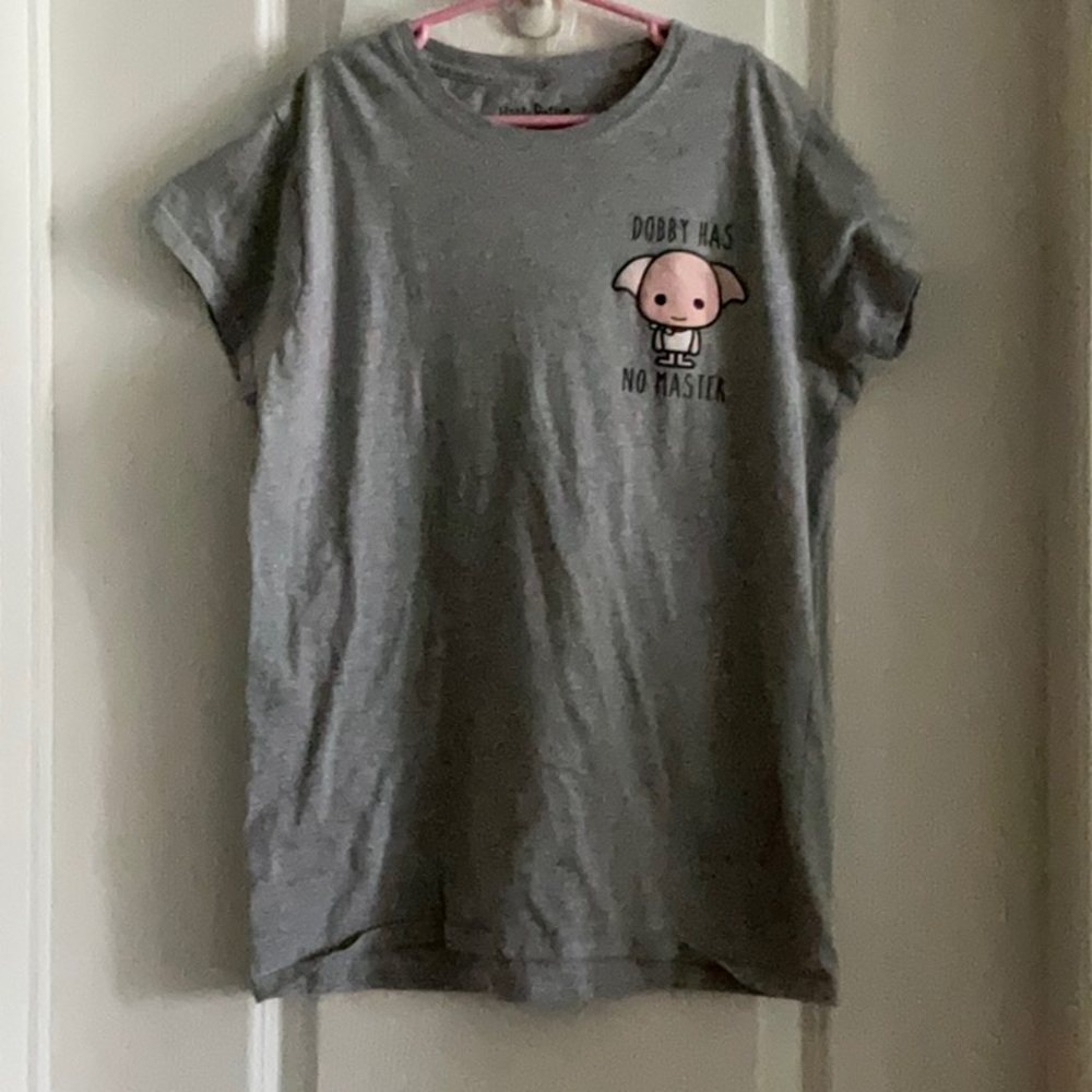 Summer💲2/$20 - Harry Potter ‘Dobby’ Gray T Shirt / Top
